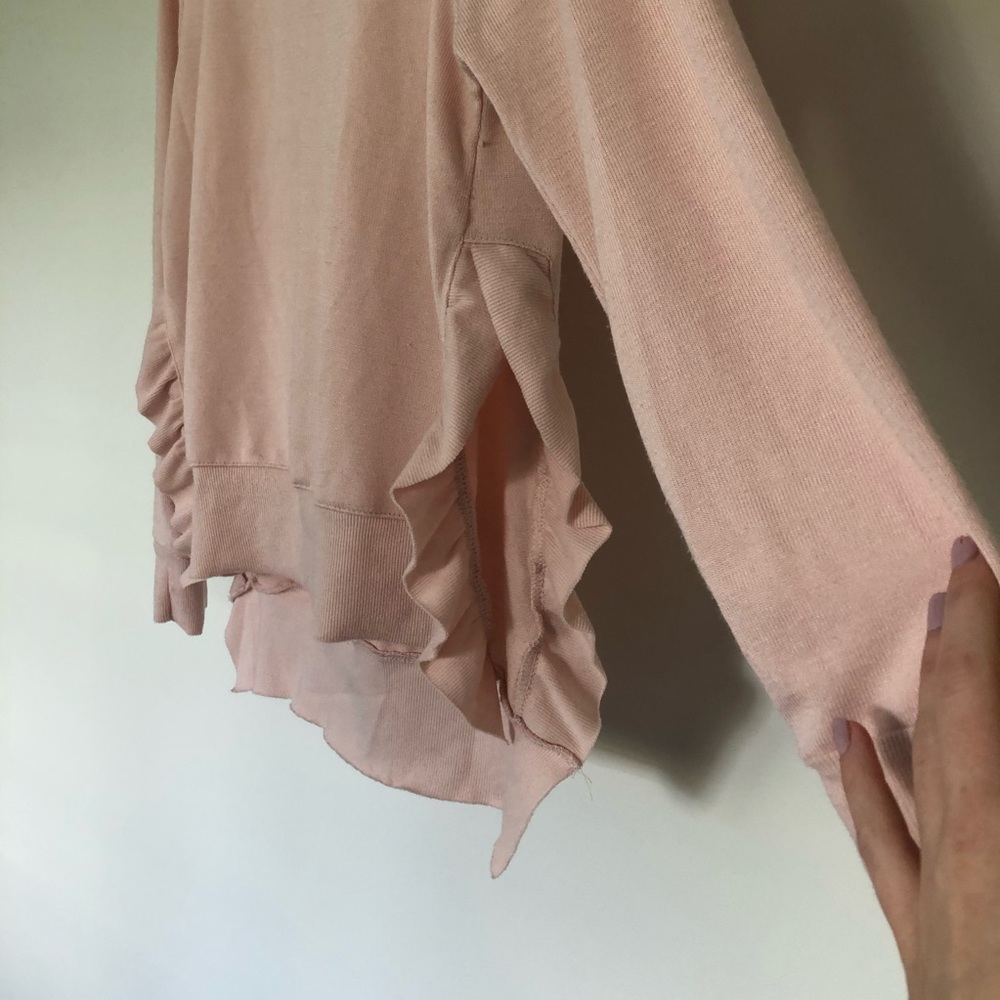 Dex Ruffle Blouse - Picture 2 of 3